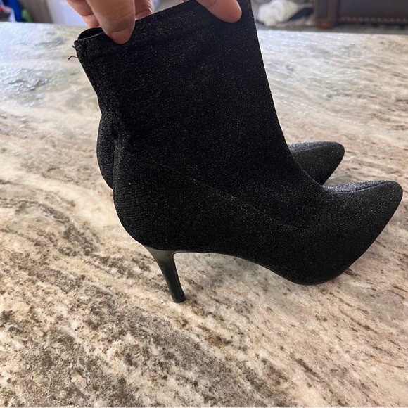 Jones New York Signature Black Shimmer Ankle Boots Sz 7.5 - Picture 6 of 10